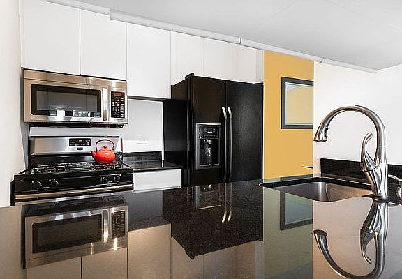 3rd image of 210 E 65th St APT 11C