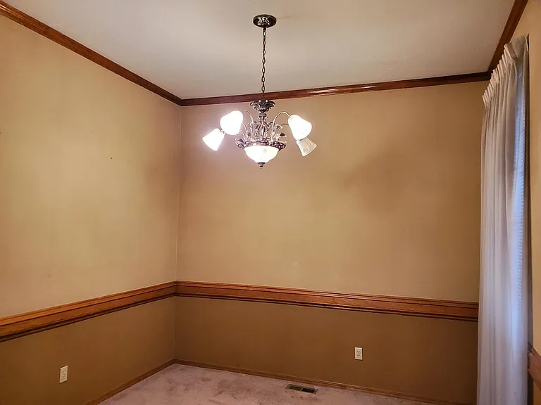 441 Cactus Rd — Photo 4