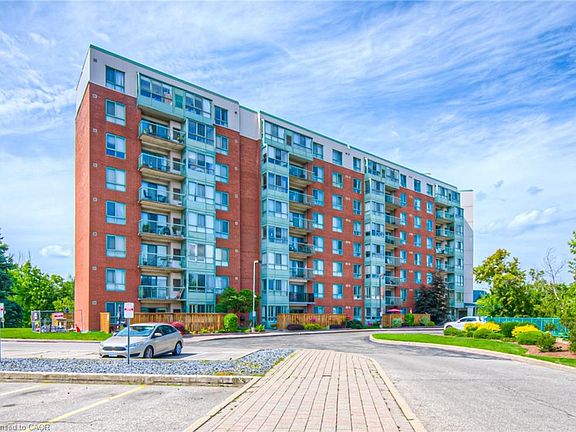 3rd image of 30 Blue Springs Dr #610