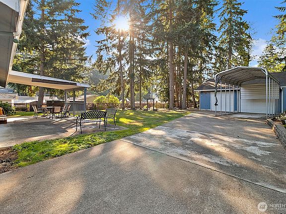 2nd image of 18205 Bonney Lake Boulevard E