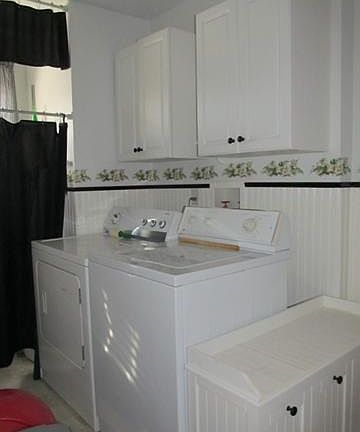 2nd image of 10761 Woodbrook Dr