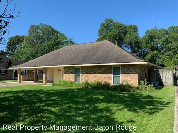 7345 Woods Edge Dr, Baton Rouge, LA 70818
