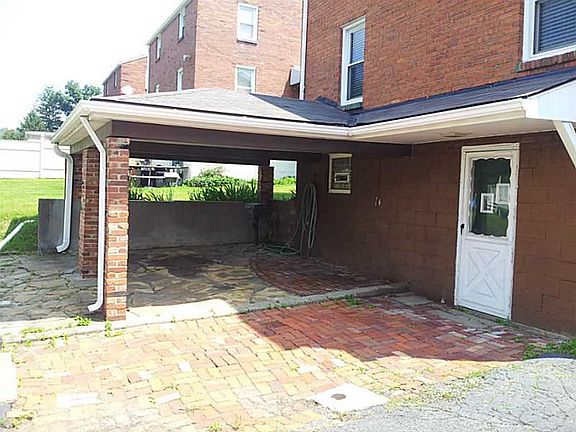 3rd image of 6209 Smithfield St