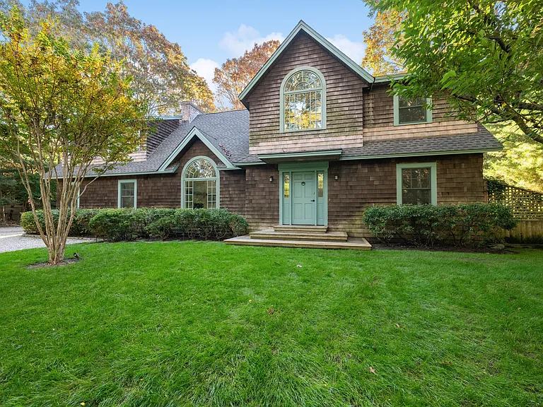 21 Georgica Woods Ln — Photo 29