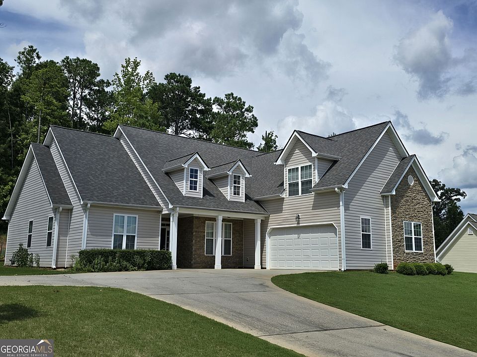 1st image of 110 Lexington Park Dr