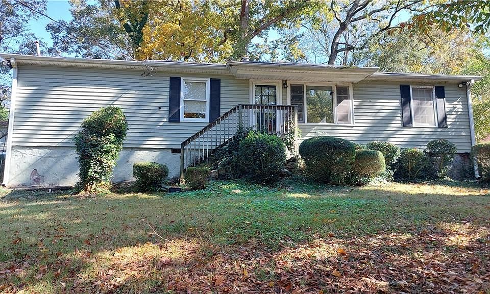 1st image of 6011 Blackhawk Ct SE