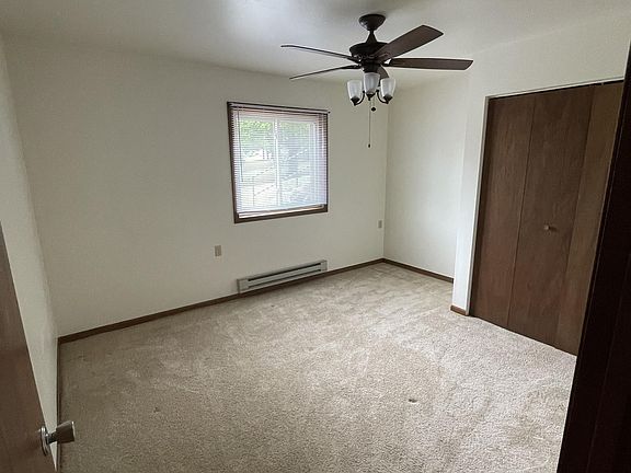 3rd image of 514 S Main St