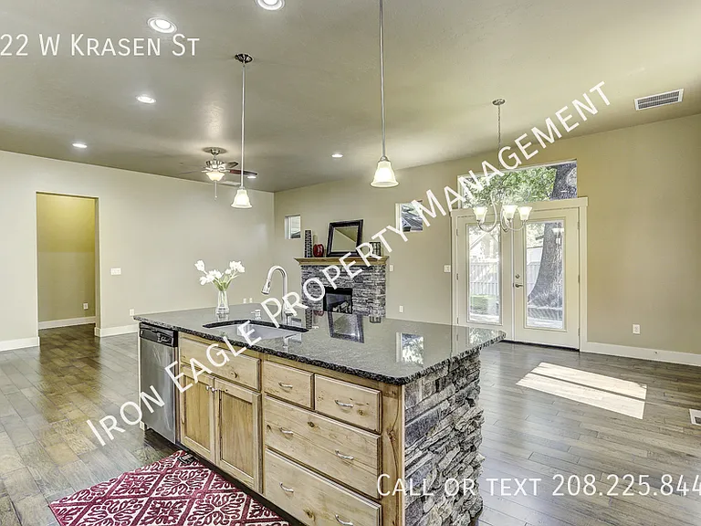 822 W Krasen St — Photo 25
