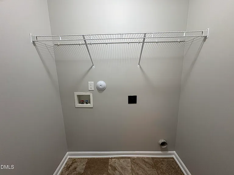 1444 Tamarino Dr — Photo 9