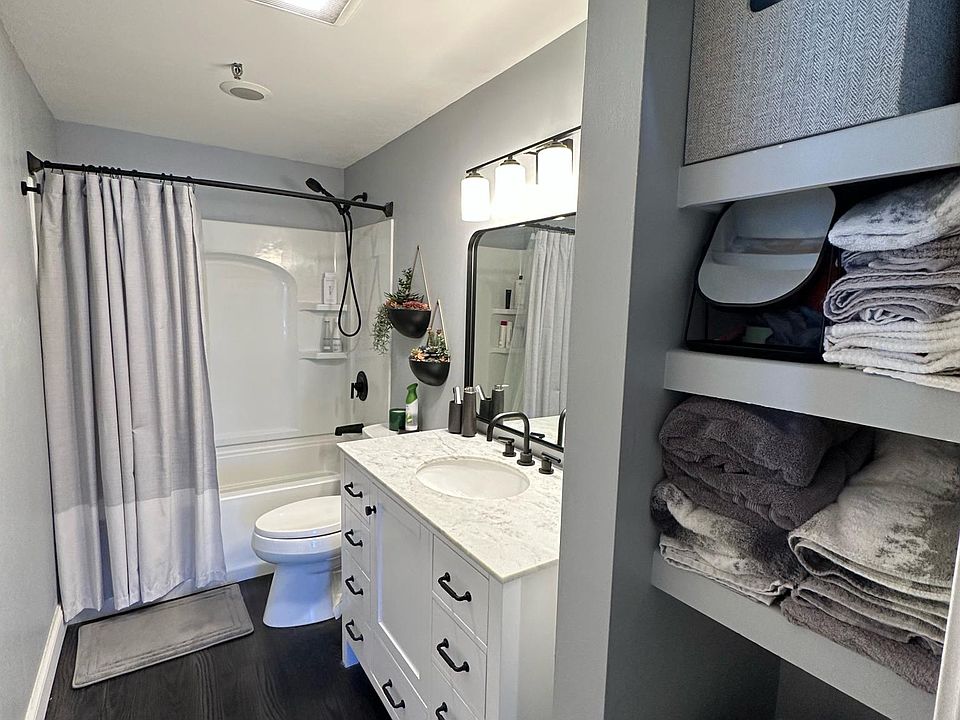 1st image of 100 Main St APT 314