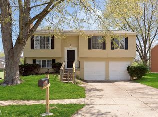 2601 Fairhaven Dr, Indianapolis, IN 46229