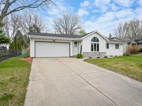 4225 Brown Ln, Madison, WI 53704