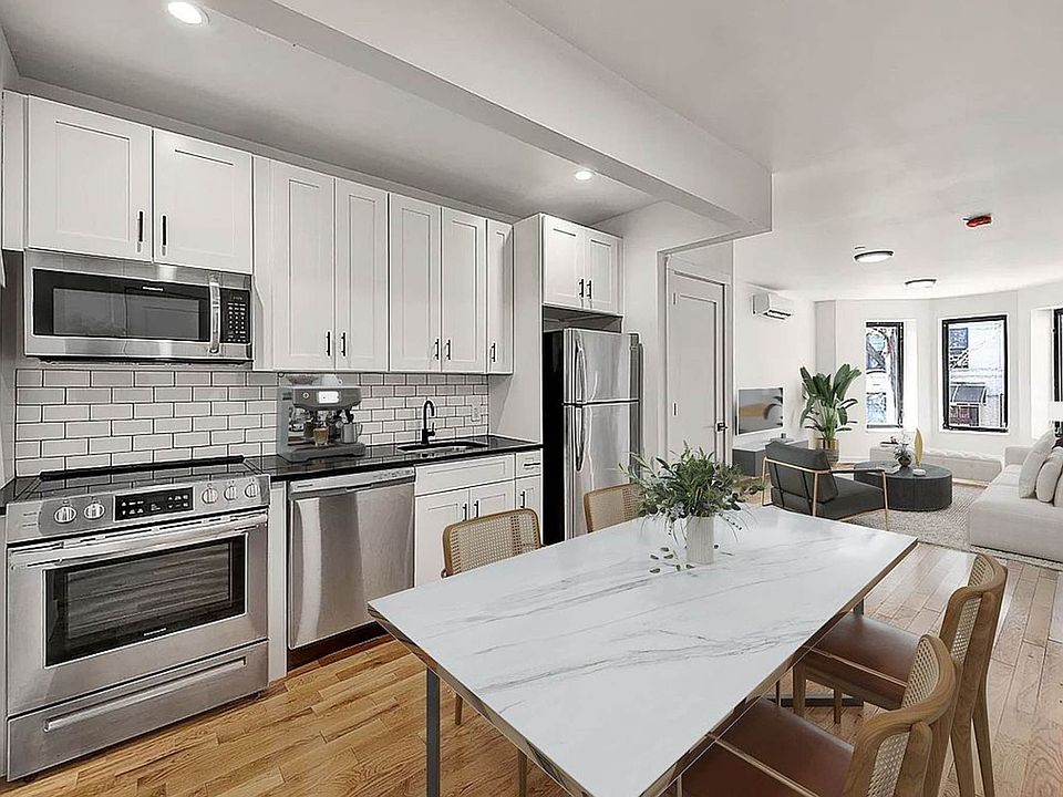 1st image of 326 Cornelia St Floor 2