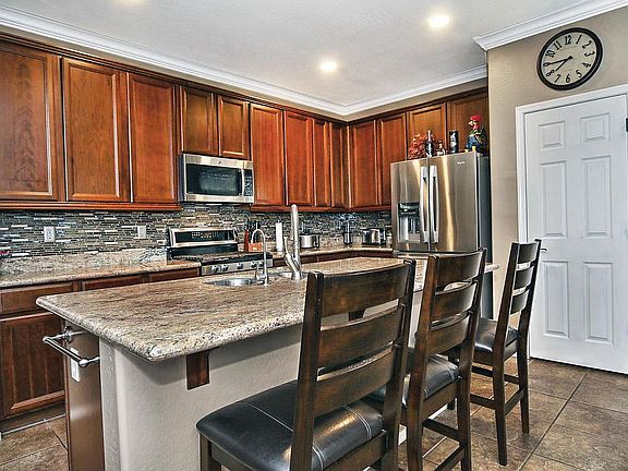 2nd image of 8736 W Hammond Ln