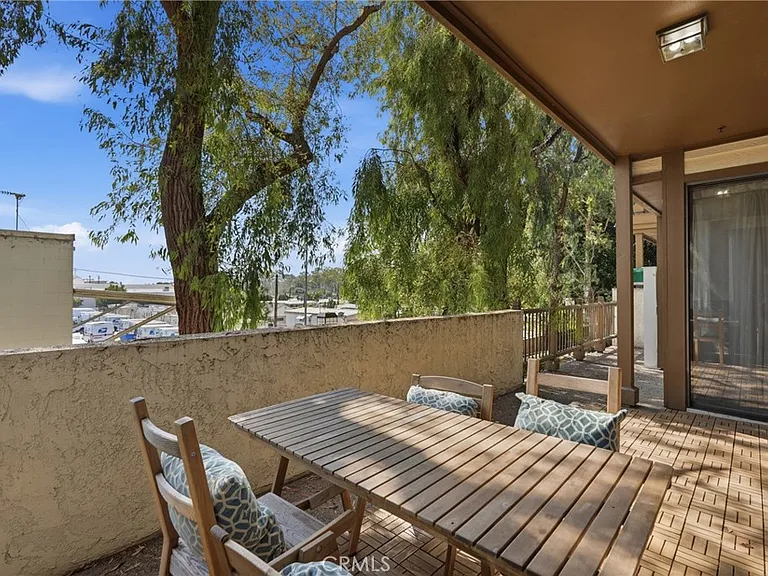 2559 Plaza Del Amo #104 — Photo 23