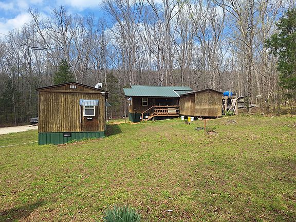 2nd image of 1622 Hill Chapel Rd