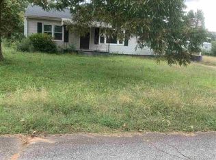 211 Oakway Ave #215, Spartanburg, SC 29301