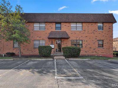 439 S Clay Ave APT 4, Saint Louis, MO, 63122