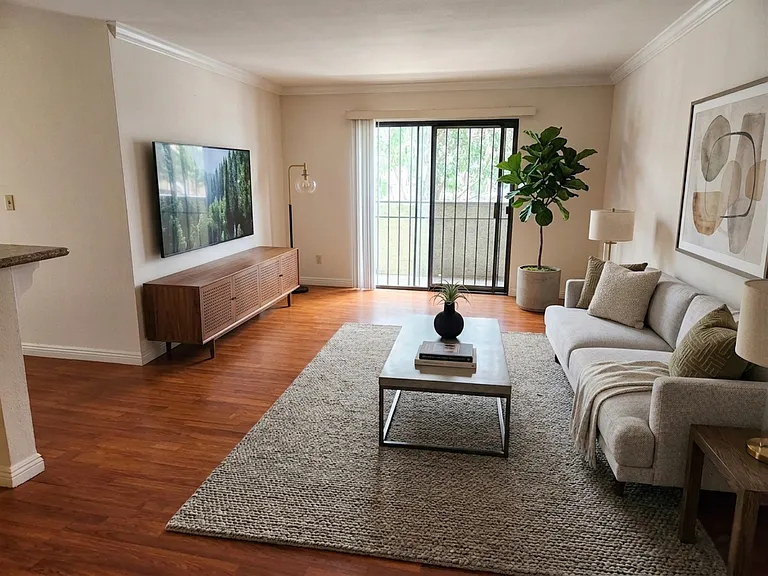 432 S. Normandie Ave, Los Angeles, CA 90020 — Photo 16