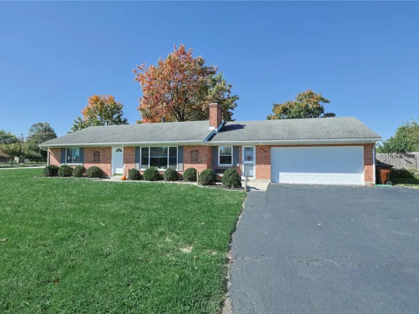 915 Taywood Rd, Englewood, OH 45322