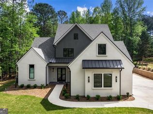 79 Hunters Way, Hoschton, GA 30548