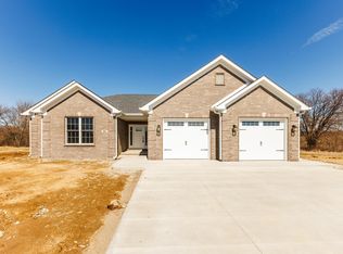 21 Fountain Dr, Covington, IN