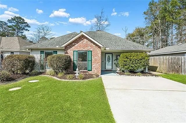 2184 Ozone Pl — Photo 1