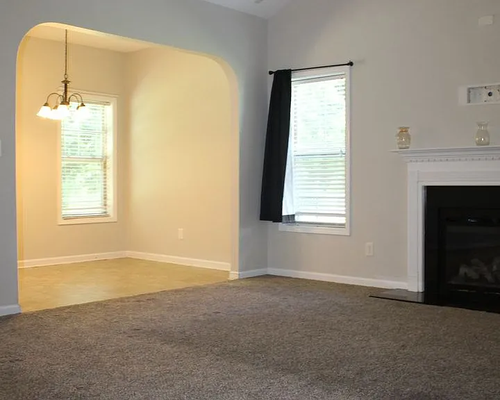 107 Olde Mill Creek Dr — Photo 4