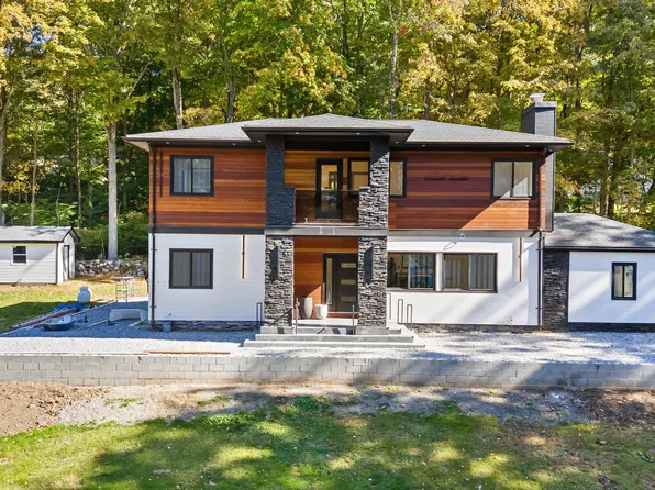 2 Lennon Lane, Wilton, CT 06897