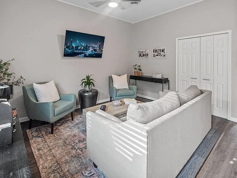 The Community Lounge