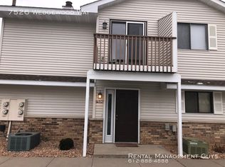 7526 Wedgewood Way N, Maple Grove, MN 55311