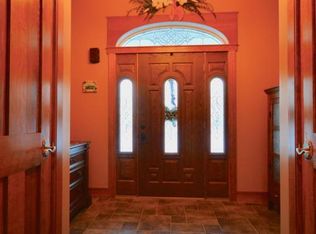 3 Blackberry Ln, Queensbury, NY 12804