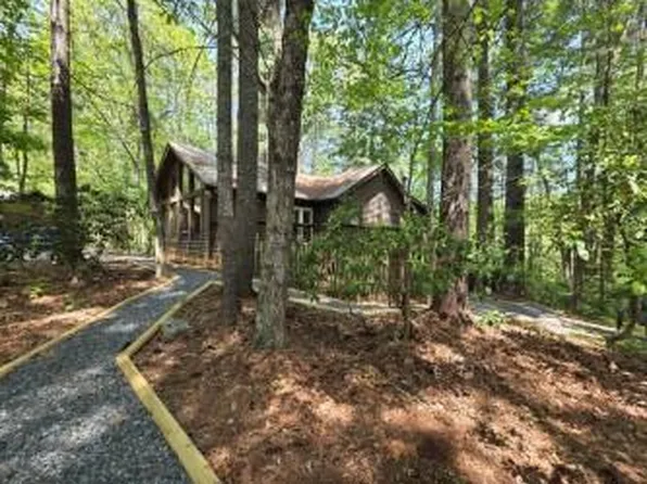 92 Misty Mountain Trl, Morganton, GA 30560