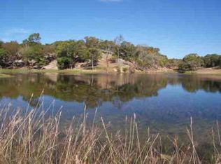 Shalako Dr, Kerrville, TX 78028