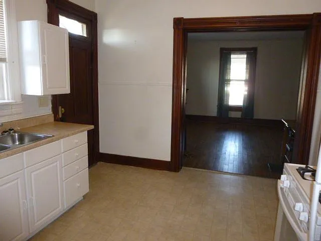 909 Franklin St #2 — Photo 14