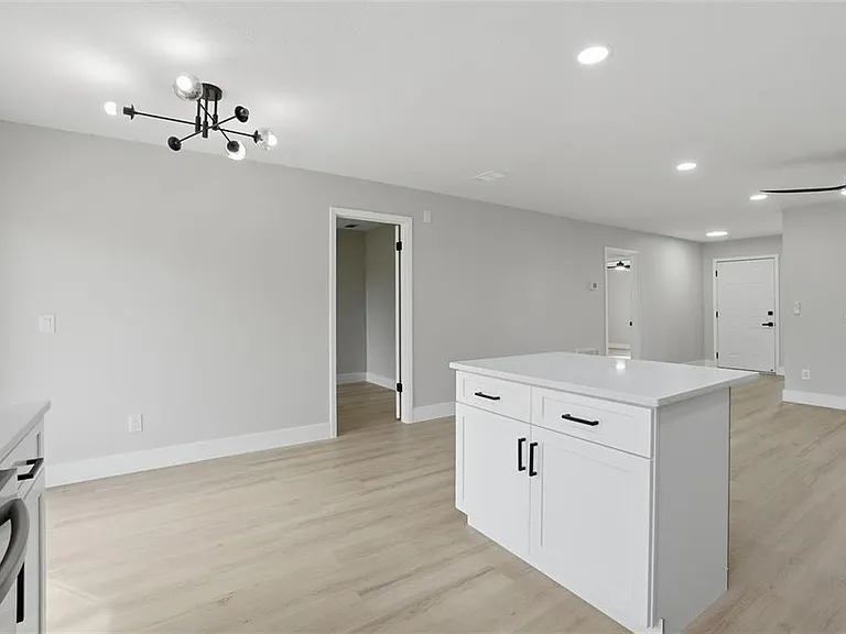 2843 Calico Ct — Photo 13