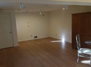 1616 Queen Anne Ave N, Seattle, WA 98109