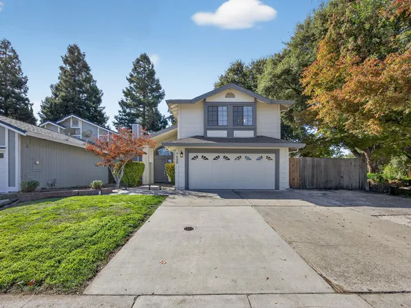 7430 Rush River Dr, Sacramento, CA 95831