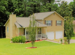 566 Browning Cir, Acworth, GA 30101