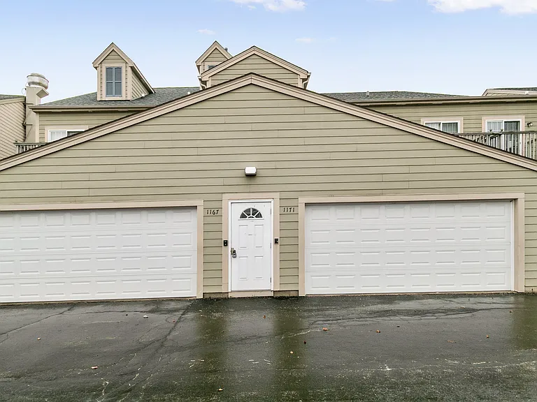 1161 Mount Vernon Dr — Photo 15