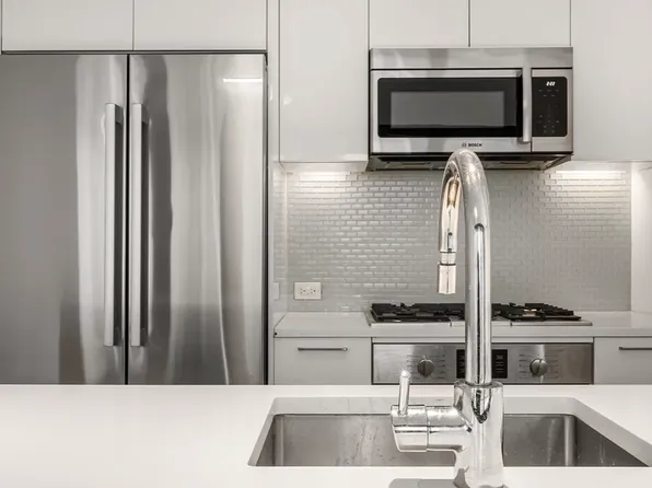 685 First Avenue image 6 of 21