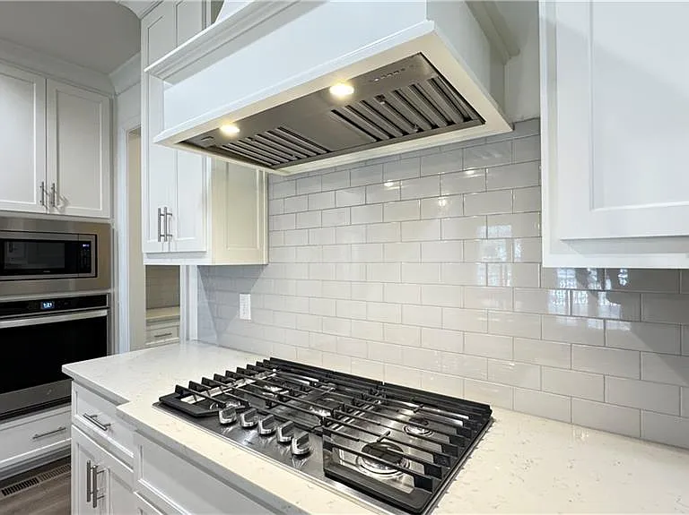 227 Nash St — Photo 13