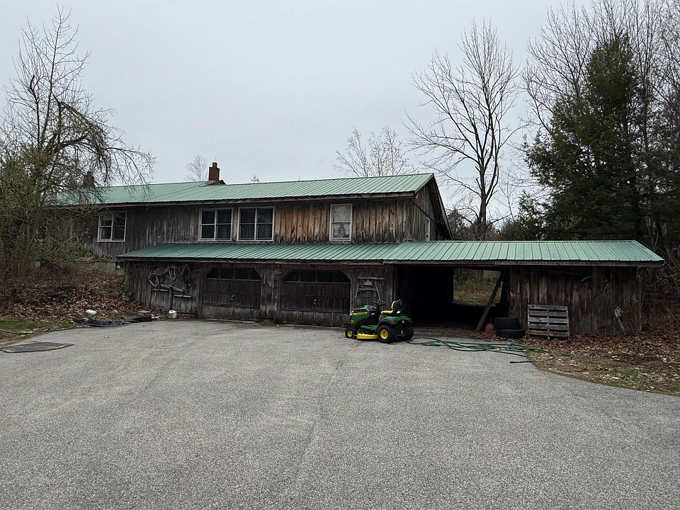 1st image of 1422 Sokokis Trail