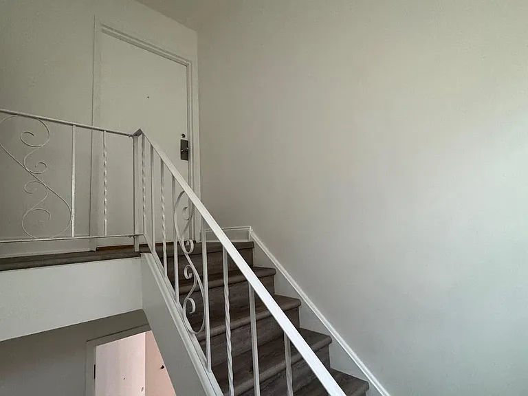 9762 Hilspach St — Photo 3