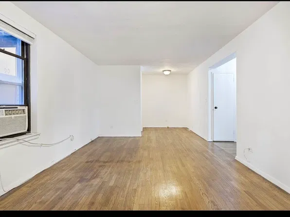 208 E 70th St APT 2A, Manhattan, NY 10021