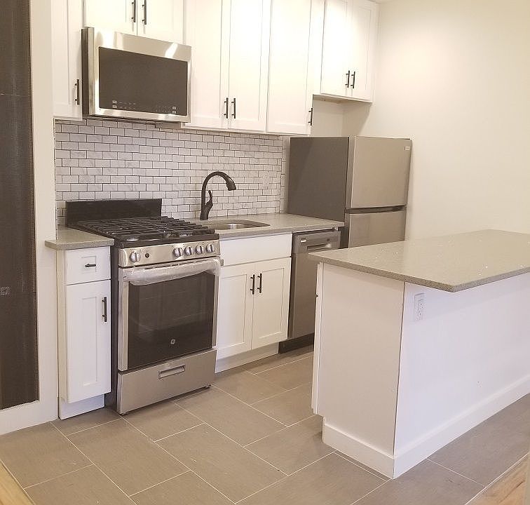 1st image of 322 6th St #12A