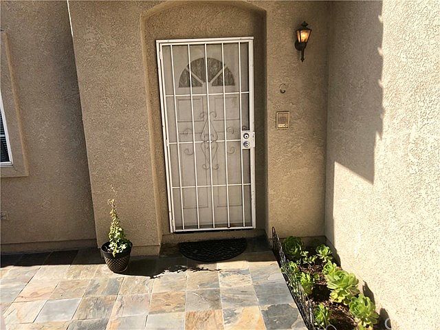 1st image of 1845 Plaza Del Amo APT E
