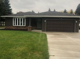 W2365 River Valley Dr, Sheboygan Falls, WI 53085