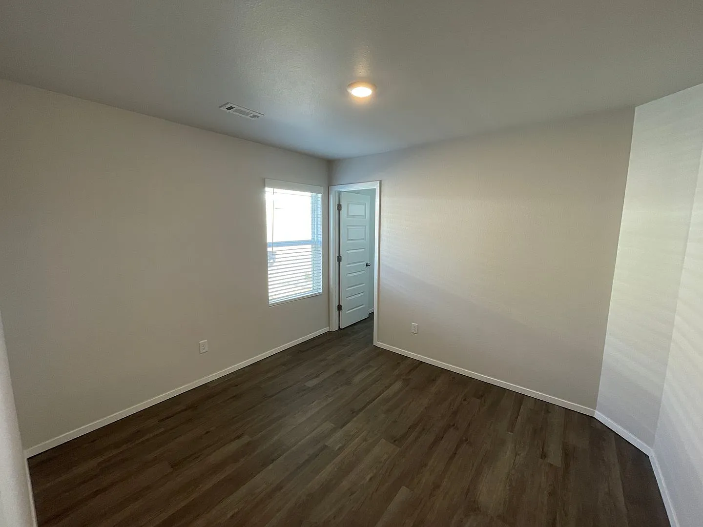 Available Now! Spacious Four Bedroom | Two Bath Home In Barberry Court — Photo 4