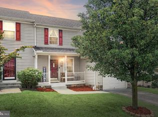 53 Skyview Cir, Hanover, PA 17331